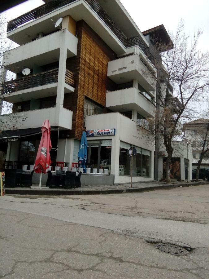 Apartament Студио Бижу Chisaria Zewnętrze zdjęcie